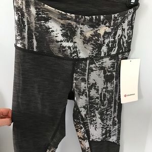 Wunder under lululemon high waisted leggings